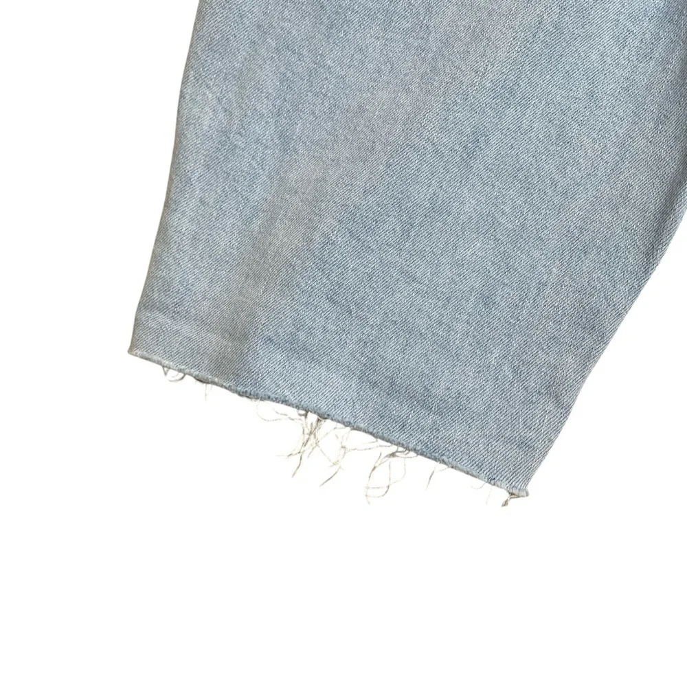 J Brand Gigi Bermuda Denim Shorts NWT Size 27 Raw Hem Light Wash